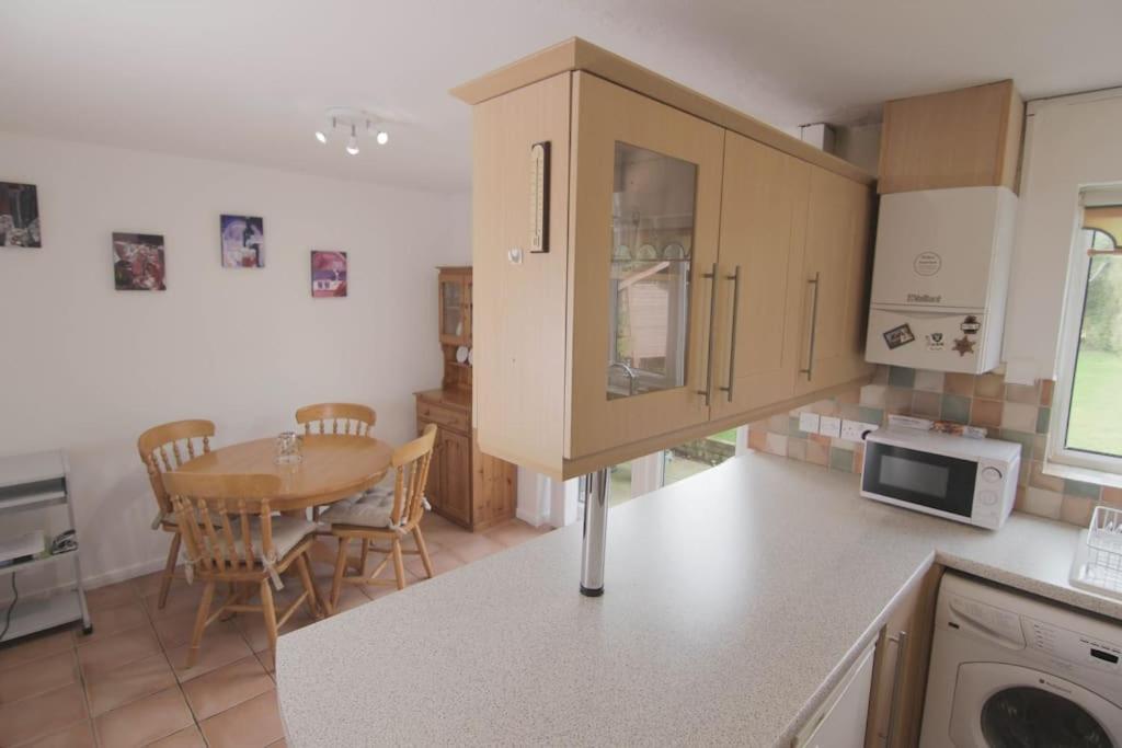 2 Bed House - Bhx - Nec Villa Solihull Dış mekan fotoğraf